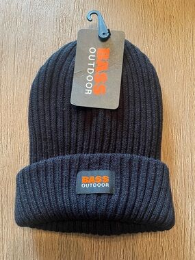 Bass Outdoor Beanie (NWT)